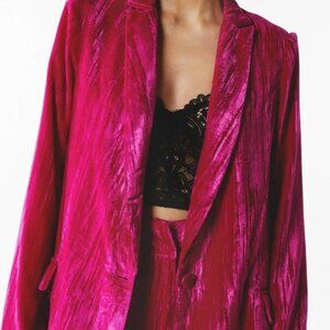 PLUS sized Nasty Gals 2 piece suit textured velvet hot pink